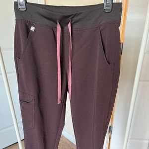 FIGS XS-Petite Zamora Joggers Scrub Pants